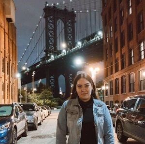 Meet your Posher, Fernanda